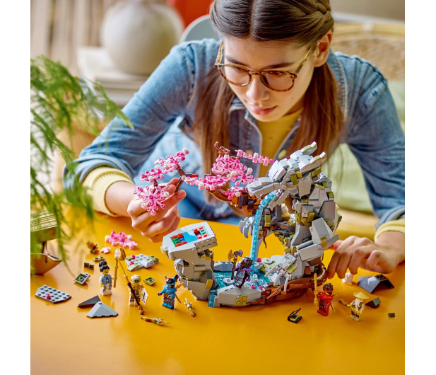 LEGO Harry Potter 76426 Dom na wodzie przy Hogwarcie™ - 1220607 - zdjęcie 9